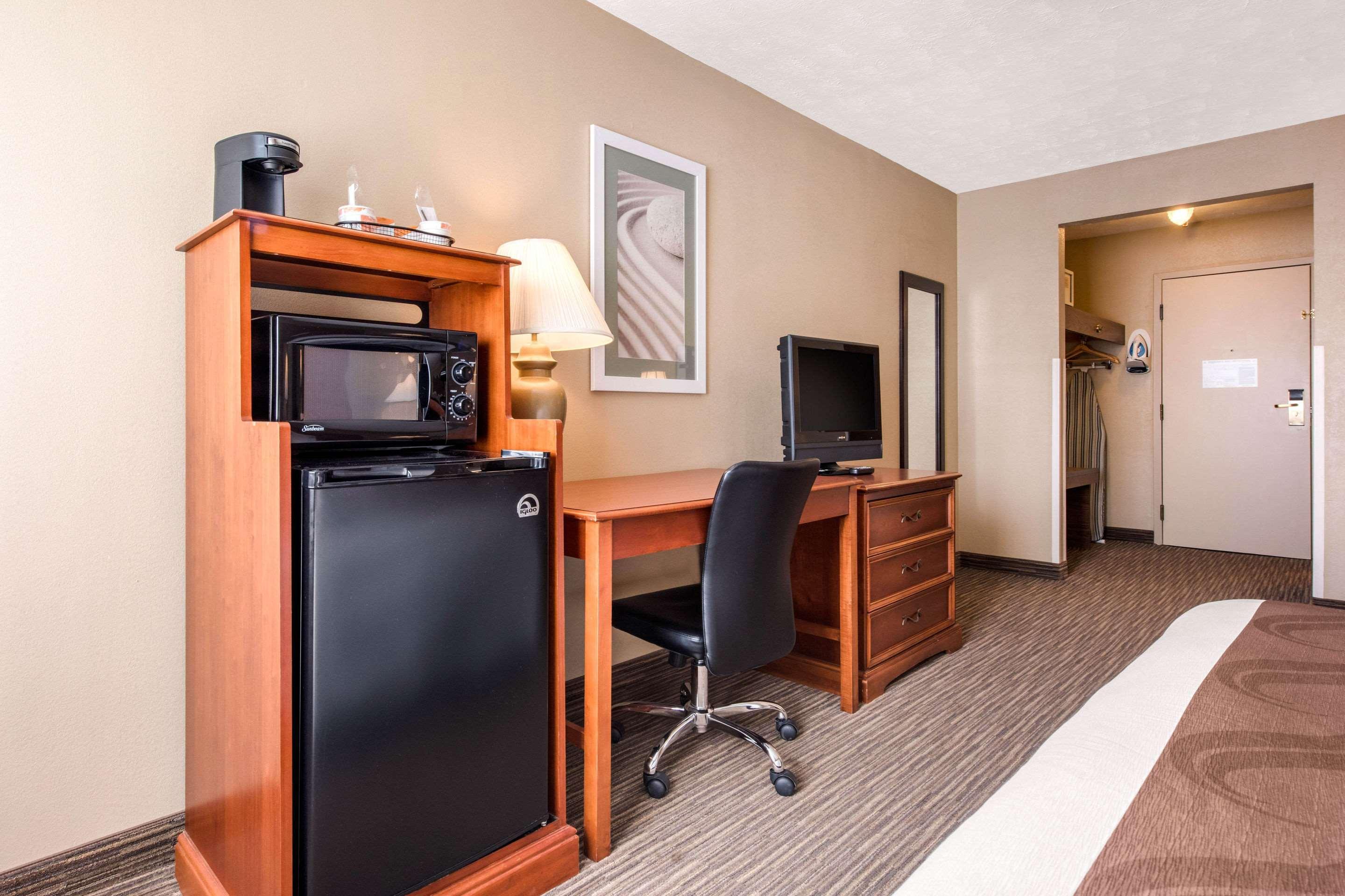 Quality Inn & Suites New Castle Eksteriør billede