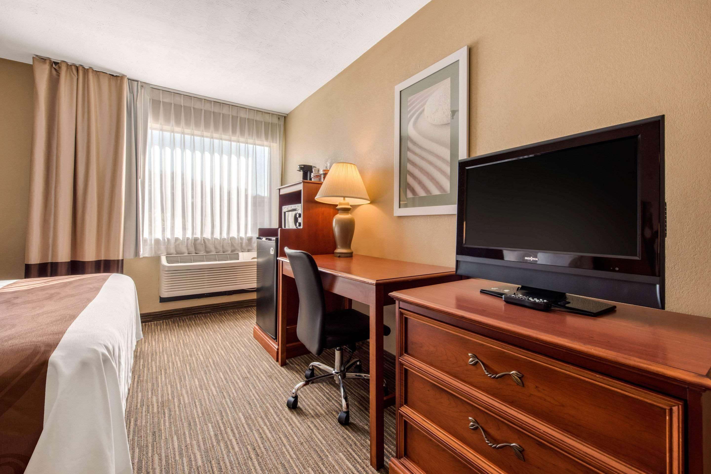 Quality Inn & Suites New Castle Eksteriør billede