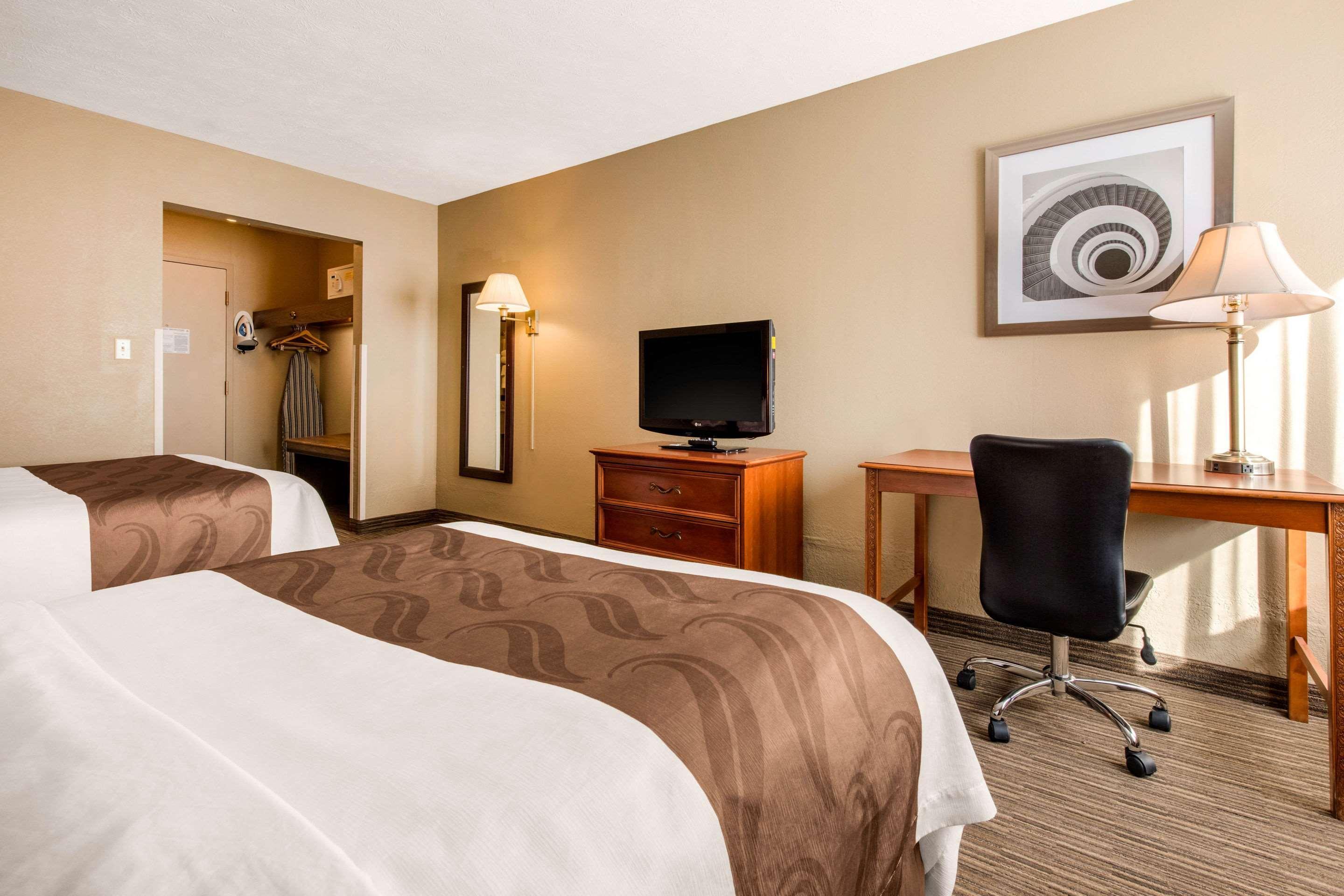 Quality Inn & Suites New Castle Eksteriør billede
