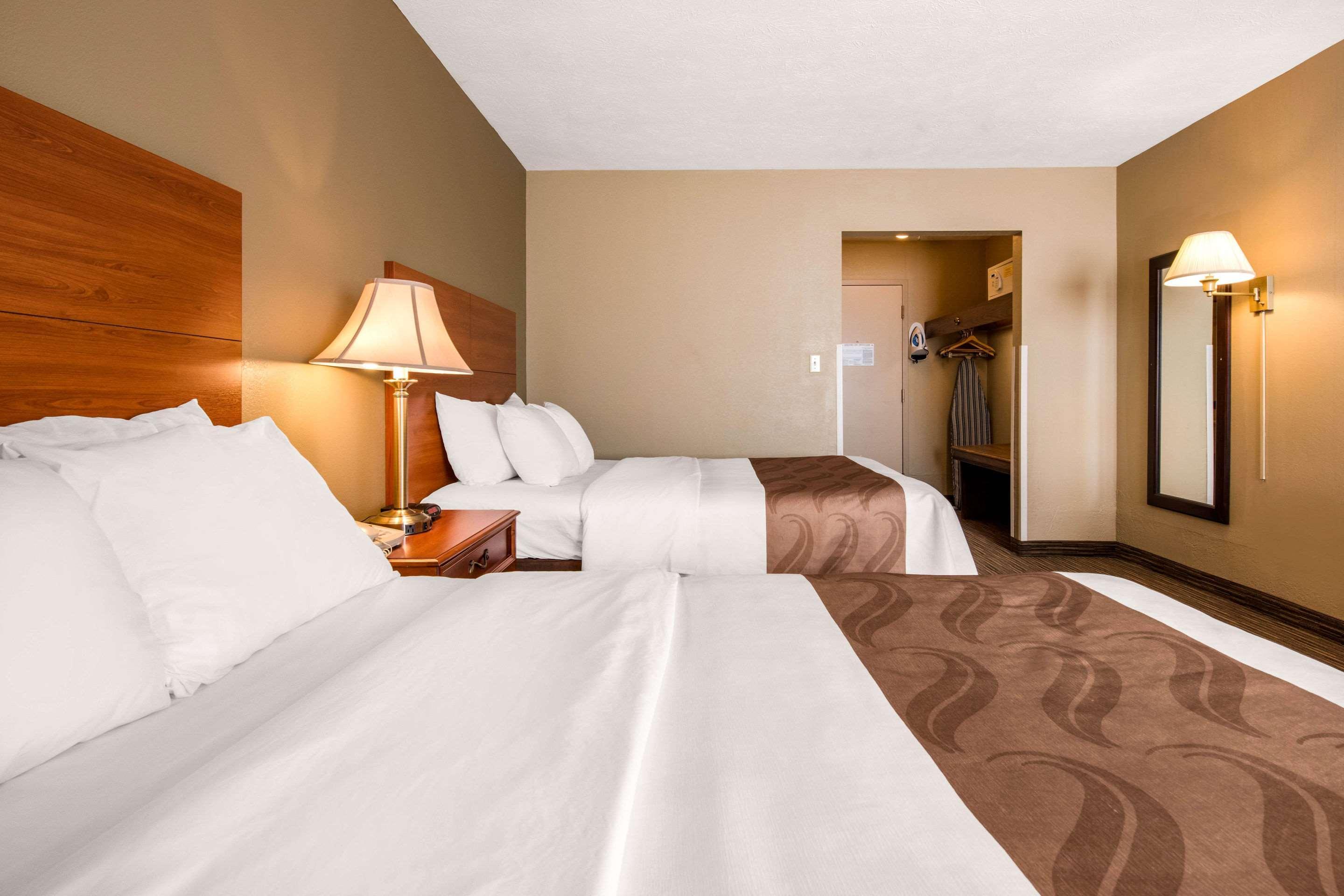 Quality Inn & Suites New Castle Eksteriør billede