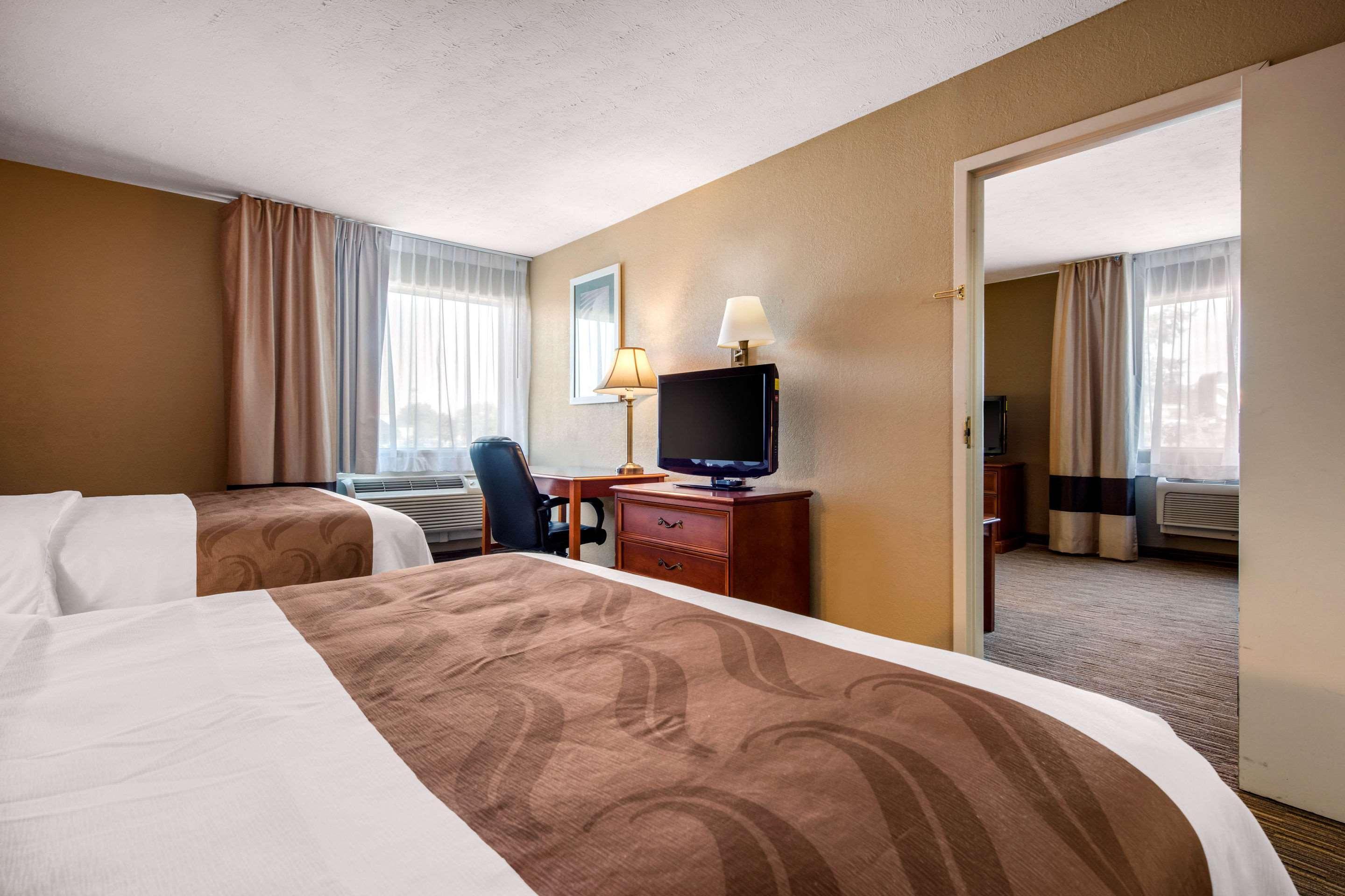 Quality Inn & Suites New Castle Eksteriør billede