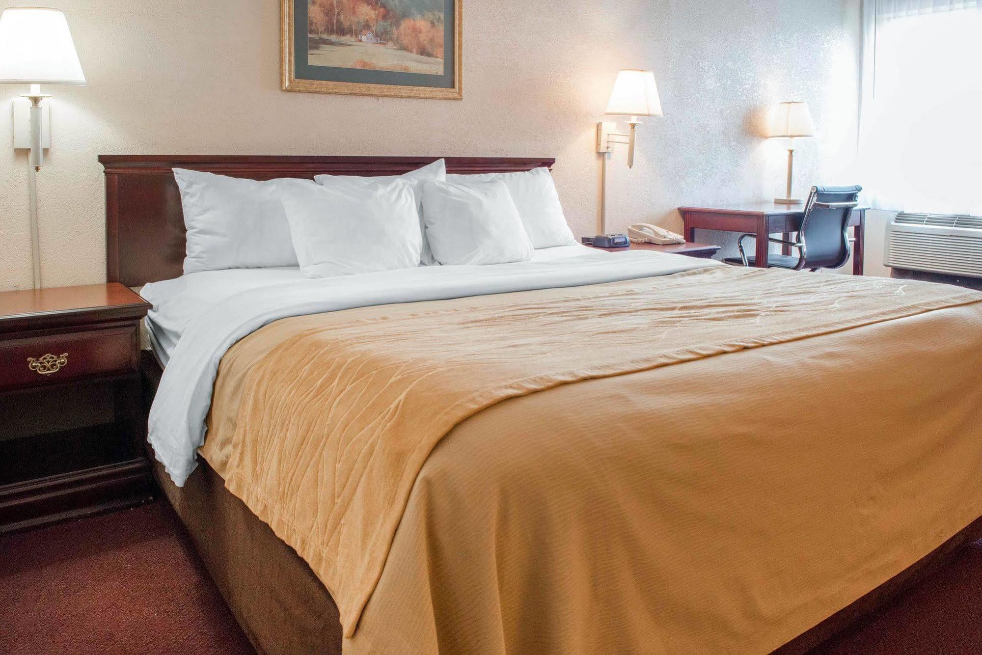 Quality Inn & Suites New Castle Eksteriør billede
